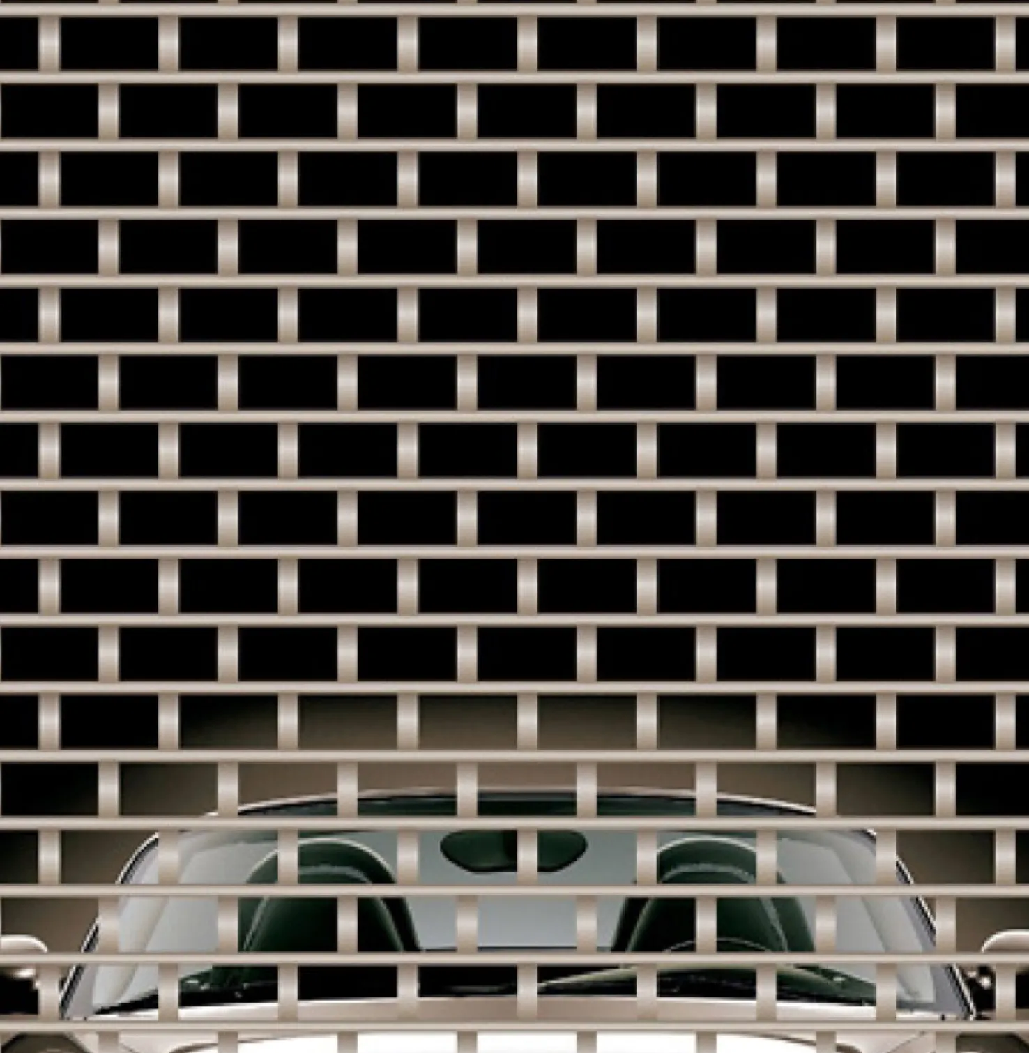 Porsche frontaal in de snede zit achter gesloten Rolhek